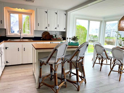 Dennis  Cape Cod vacation rental - Breakfast with a view