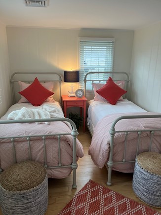 Dennis  Cape Cod vacation rental - Third Bedroom with Twin beds