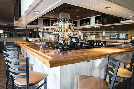 Yarmouth, The Cove Cape Cod vacation rental - Loft Restaurant Bar