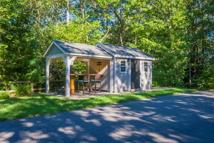 Sandwich Downs Cape Cod vacation rental - Outdoor Heated Bar at Sport Court