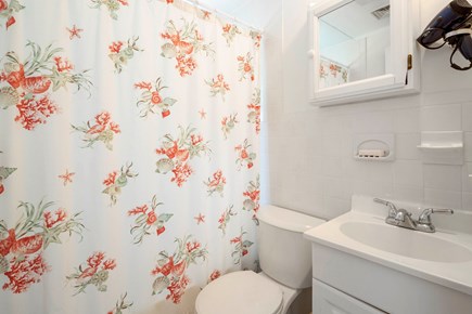 Dennis Port Cape Cod vacation rental - Bathroom with shower/tub