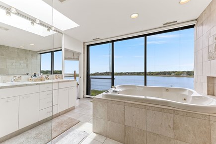 Chatham Cape Cod vacation rental - Ensuite Bath