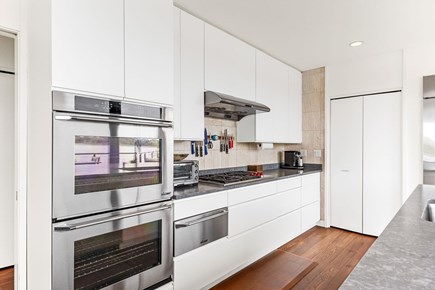 Chatham Cape Cod vacation rental - Double Ovens