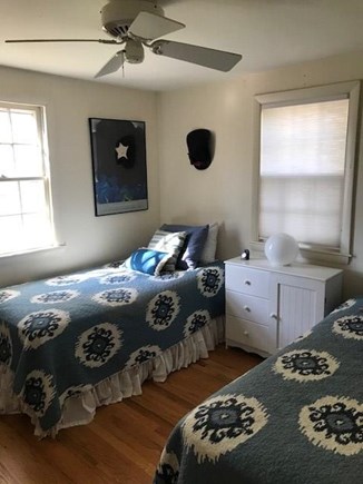 Mashpee, Popponesset Cape Cod vacation rental - Twin bedroom
