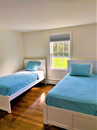 Centerville Cape Cod vacation rental - Twin Bedroom