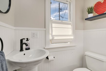 Provincetown, Historic District - Provinceto Cape Cod vacation rental - 1/2 bath/ powder room downstairs