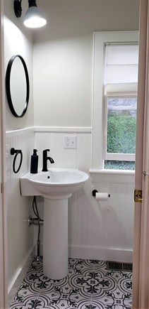 Provincetown, Historic District - Provinceto Cape Cod vacation rental - 1/2 bath/ powder room downstairs