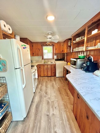 Popponesset Cape Cod vacation rental - kitchen