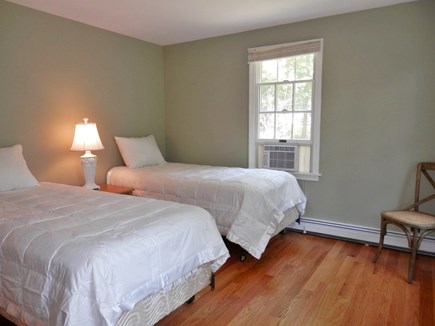 Brewster Cape Cod vacation rental - Twin bedroom
