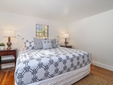 Chatham Cape Cod vacation rental - King size bedroom for vacation luxury