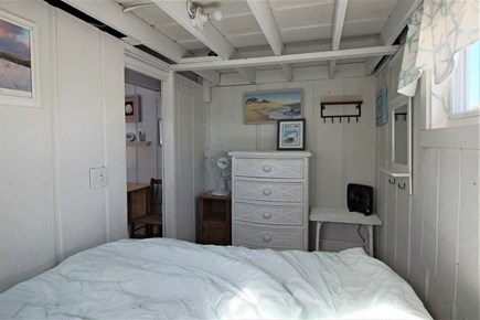 Dennis Port Cape Cod vacation rental - Queen bedroom