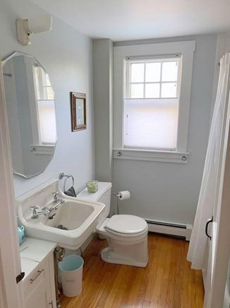 Truro Cape Cod vacation rental - First Floor Bathroom