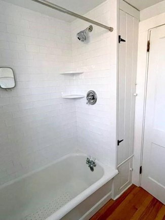 Truro Cape Cod vacation rental - Bathroom Shower