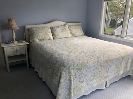 Brewster, Ocean Edge Bayside Cape Cod vacation rental - King sized bed in master bedroom (upstairs)