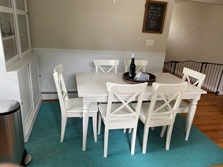 Falmouth, Teaticket Cape Cod vacation rental - Kitchen Table for 6