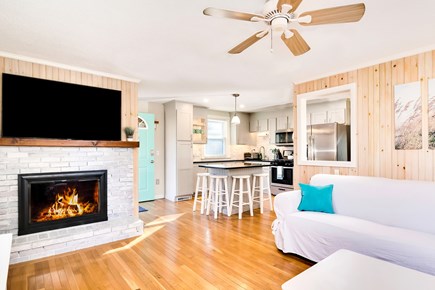 East Falmouth Cape Cod vacation rental - Spacious living room