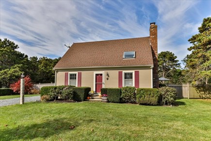 Chatham Cape Cod vacation rental - Charming Curb appeal