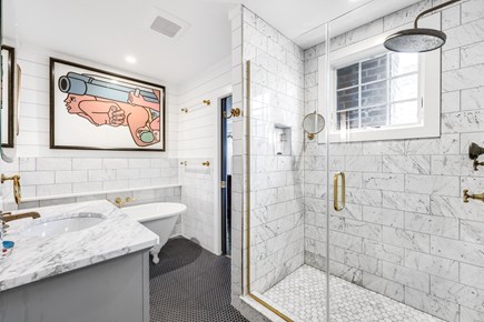 Provincetown Cape Cod vacation rental - Bathroom