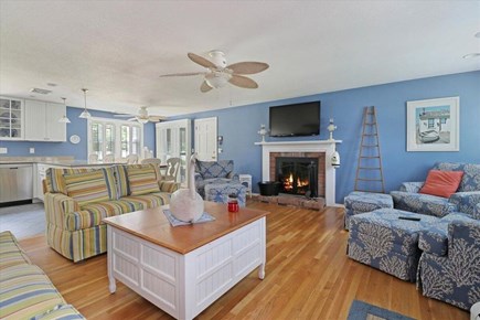 Centerville Cape Cod vacation rental - Family Room