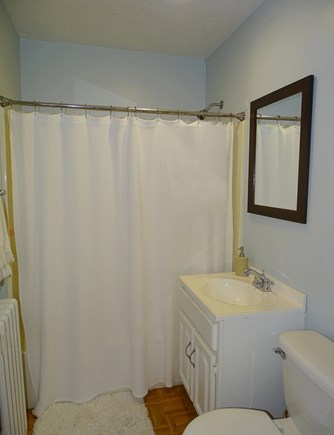 Falmouth Cape Cod vacation rental - Full bathroom with tub
