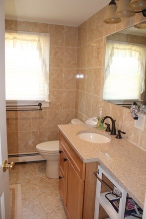 Eastham, Cooks Brook - 1149 Cape Cod vacation rental - Bathroom