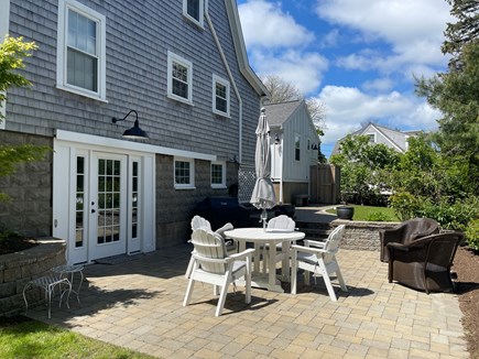 Chatham Bookends Cape Cod vacation rental - Grill and patio area - steps away from downtown shops