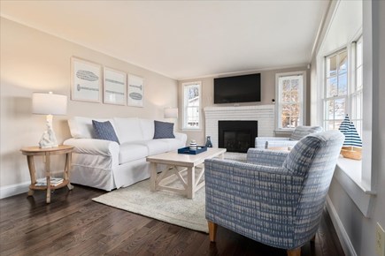 Wareham, Standish Shores MA vacation rental - Living Room