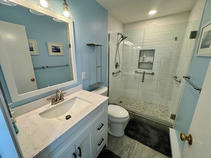 Brewster Cape Cod vacation rental - Primary Bathroom