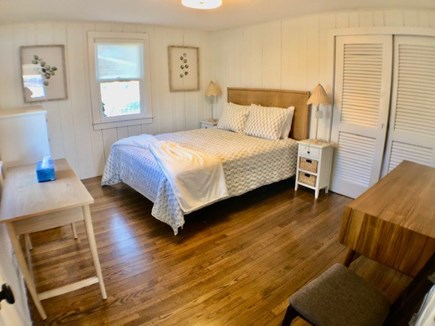 Seven Seas Falmouth Cape Cod vacation rental - Queen bedroom