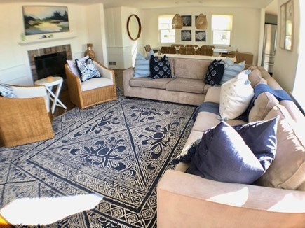 Seven Seas Falmouth Cape Cod vacation rental - Living room
