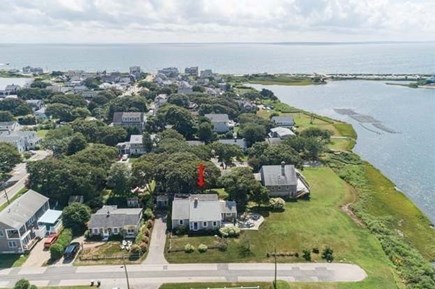 Seven Seas Falmouth Cape Cod vacation rental - House and yard