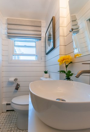 East Sandwich Cape Cod vacation rental - First floor Bath