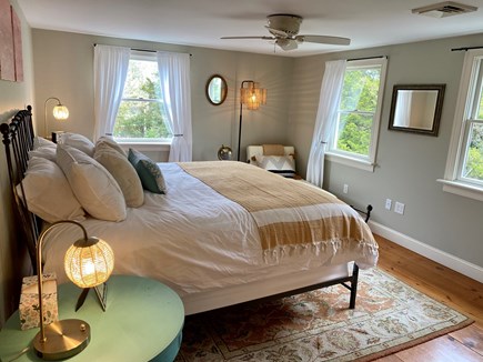 Chatham, Summer Catch Cape Cod vacation rental - Cozy and inviting Master Suite with king size bed