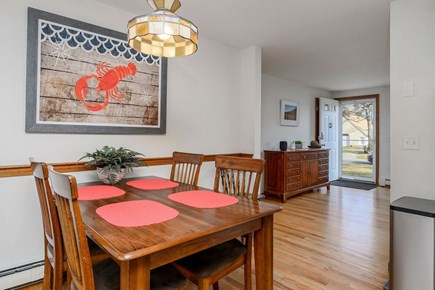 Osterville Cape Cod vacation rental - Dining table