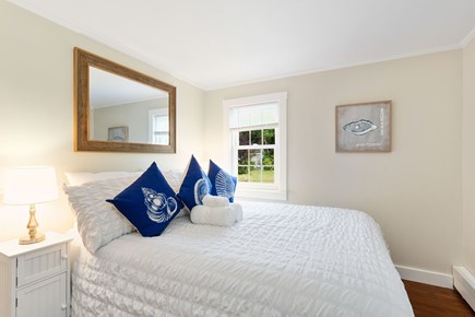 Truro Cape Cod vacation rental - Shell room - Queen bed