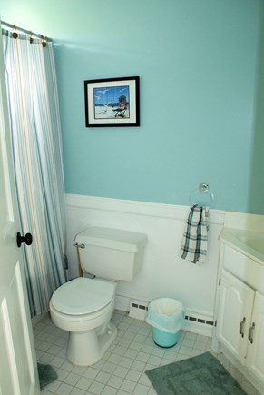 East Sandwich Cape Cod vacation rental - Full Bath on First Floor
