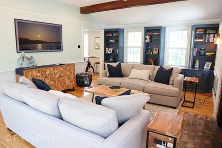 Chatham Cape Cod vacation rental - Lounge seating for Smart TV