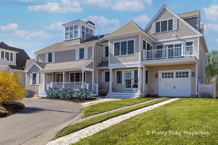 West Yarmouth Cape Cod vacation rental - Great Summer Vacation home walking distance to the beach