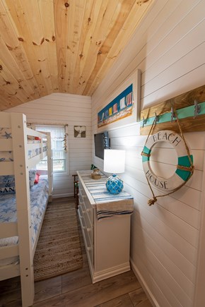Dennis Port Cape Cod vacation rental - Secondary Bedroom