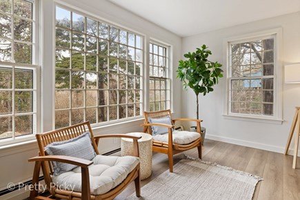 East Orleans Cape Cod vacation rental - Bonus seating in the living room.