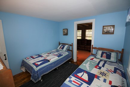 Dennis Port Cape Cod vacation rental - Downstairs bedroom with two twins