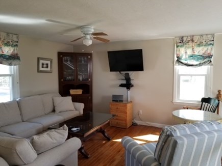 Falmouth, Maravista Cape Cod vacation rental - Second floor family room