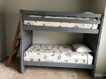 Brewster Cape Cod vacation rental - Twin bunk beds - Leesa mattresses