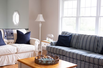 Bourne, Pocasset Cape Cod vacation rental - Living room