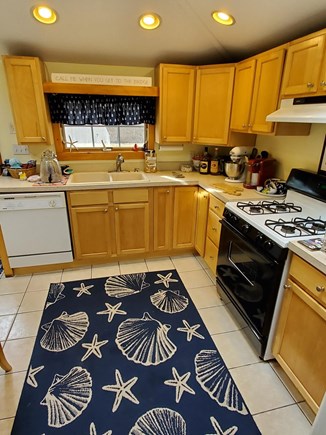 Yarmouth, Bass River Cape Cod vacation rental - Full kitchen