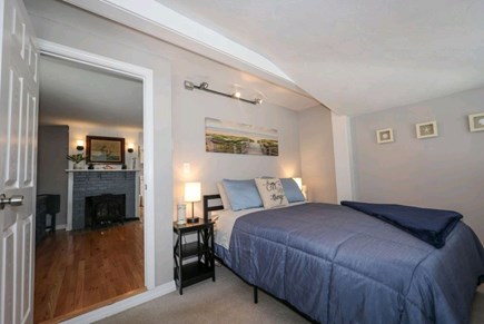 Manomet, Plymouth Manomet vacation rental - Bedroom 1 with queen bed downstairs