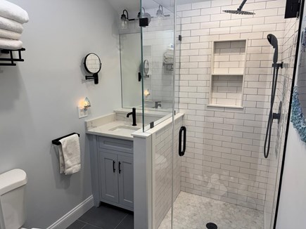 Pocasset Cape Cod vacation rental - Bathroom