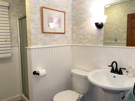 Harwich  Cape Cod vacation rental - First floor half bath