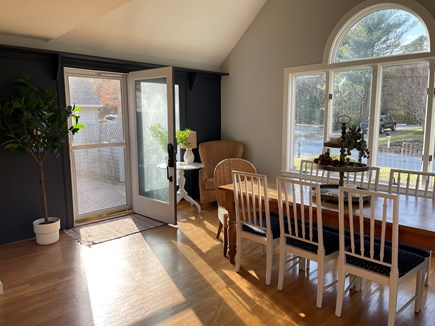 Osterville Cape Cod vacation rental - Dining and entrance