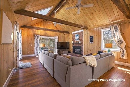 Barnstable Cape Cod vacation rental - Large family room off of kitchen
